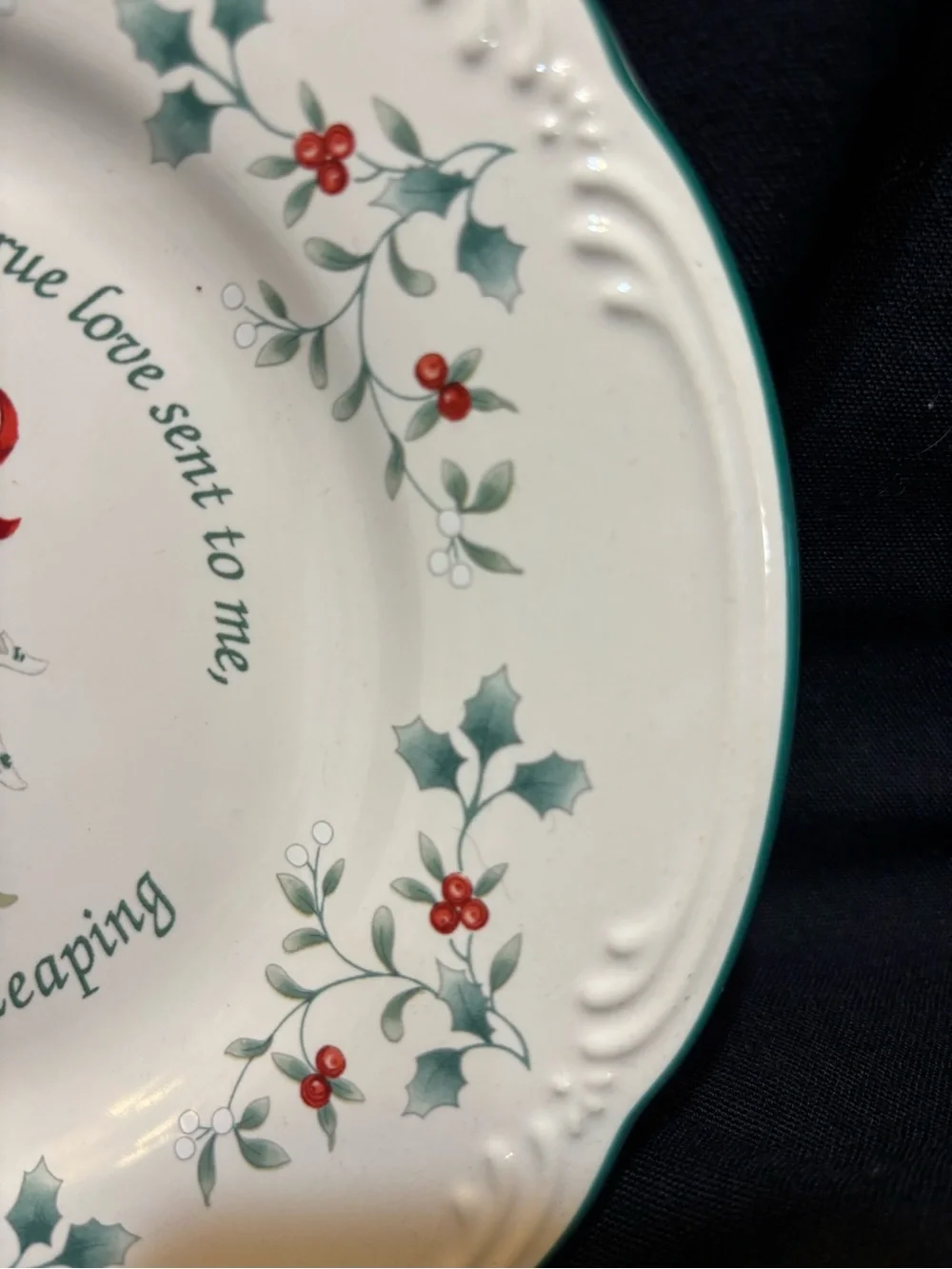 Pfaltzgraff Christmas Ten Lords-a-Leaping 8” plate. 12 Days of Christmas series